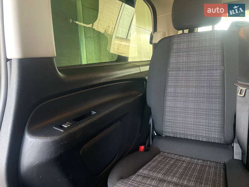 Минивэн Mercedes-Benz Vito 2019 в Львове