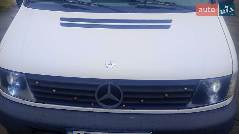 Минивэн Mercedes-Benz Vito 2000 в Калуше