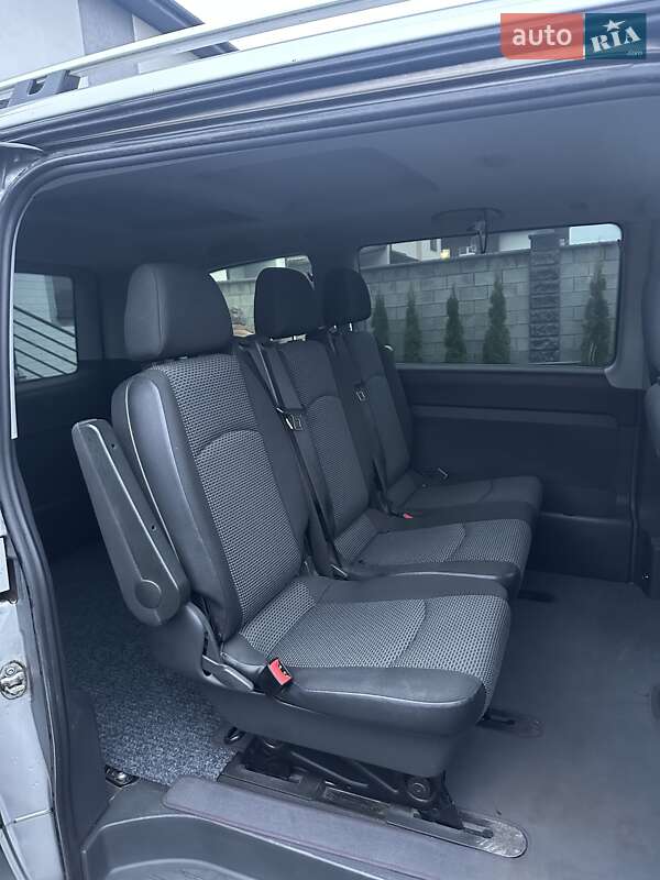 Минивэн Mercedes-Benz Vito 2011 в Ровно