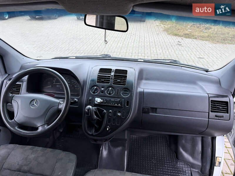 Минивэн Mercedes-Benz Vito 2002 в Черновцах