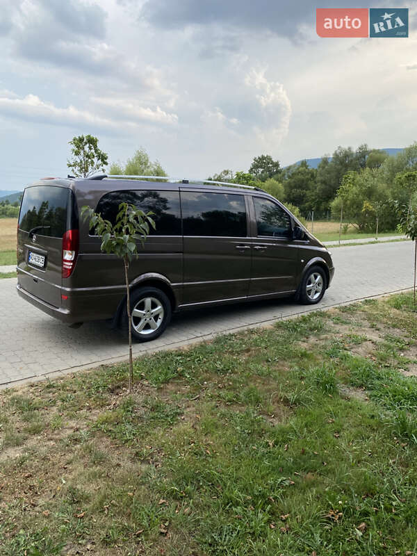 Минивэн Mercedes-Benz Vito 2012 в Сваляве