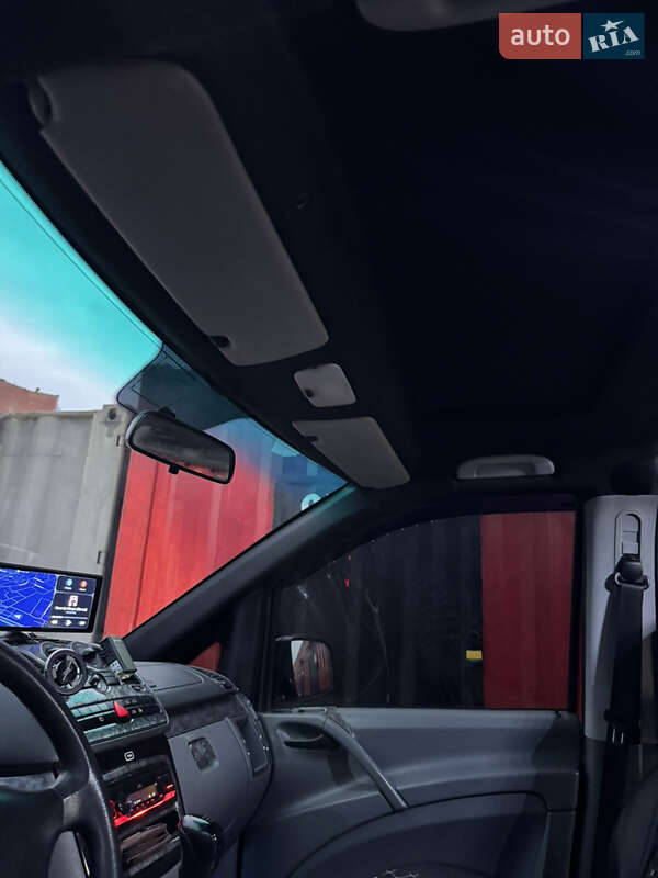 Мінівен Mercedes-Benz Vito 2006 в Києві
