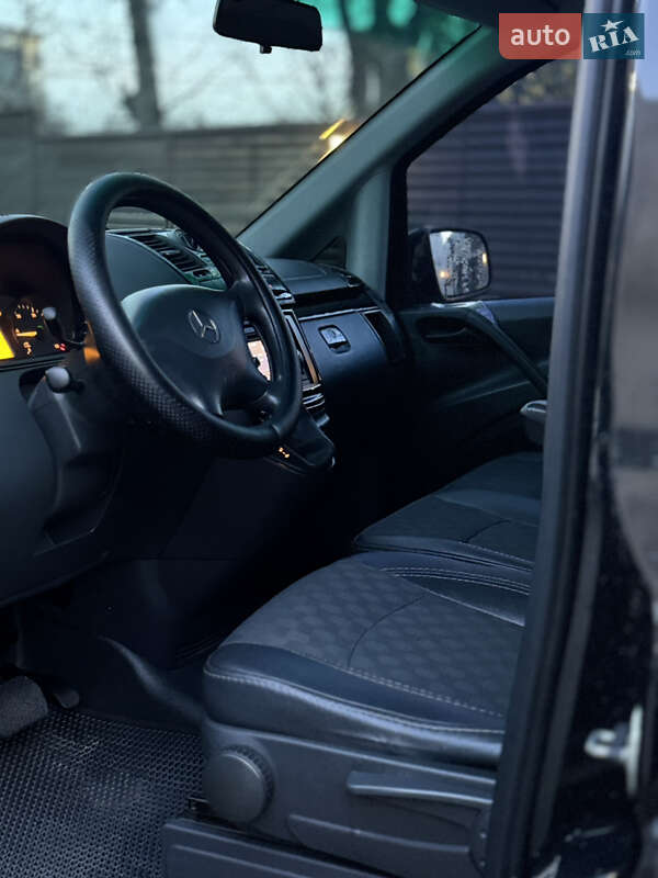 Минивэн Mercedes-Benz Vito 2012 в Одессе