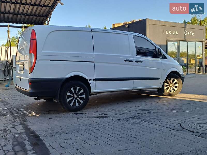 Вантажний фургон Mercedes-Benz Vito 2004 в Києві фото 13 Вантажний фургон Mercedes-Benz Vito 2004 в Києві
