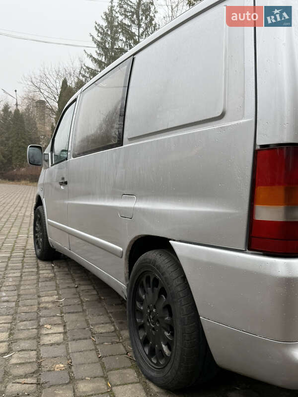 Минивэн Mercedes-Benz Vito 2002 в Черновцах