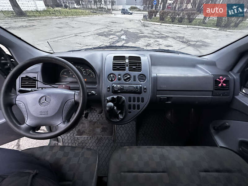 Минивэн Mercedes-Benz Vito 2000 в Киеве