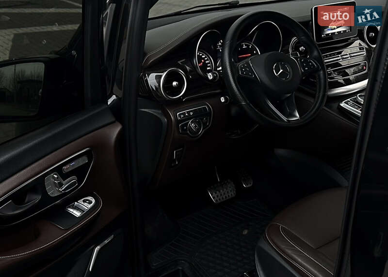 Мікроавтобус Mercedes-Benz Vito 2017 в Дніпрі