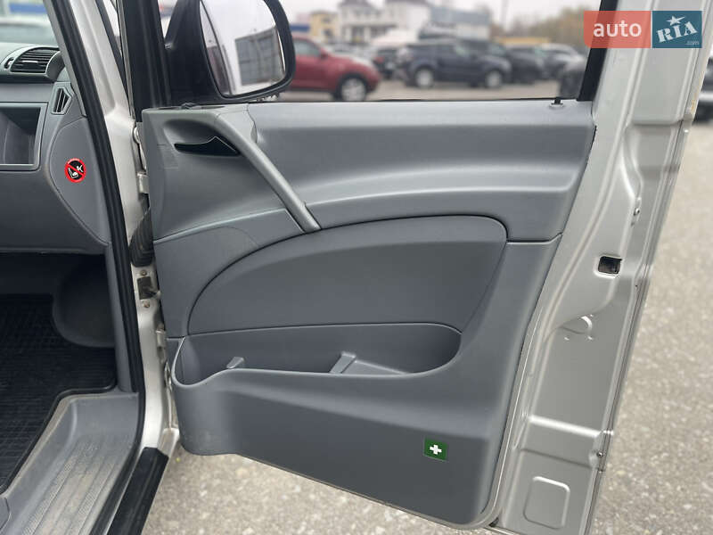 Мінівен Mercedes-Benz Vito 2008 в Києві фото 28 Мінівен Mercedes-Benz Vito 2008 в Києві