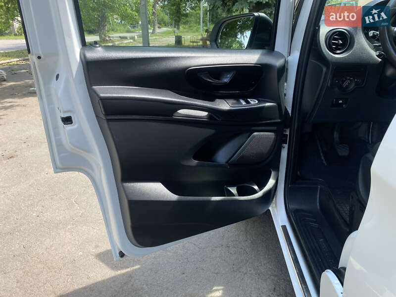 Минивэн Mercedes-Benz Vito 2016 в Умани фото 22 Минивэн Mercedes-Benz Vito 2016 в Умани