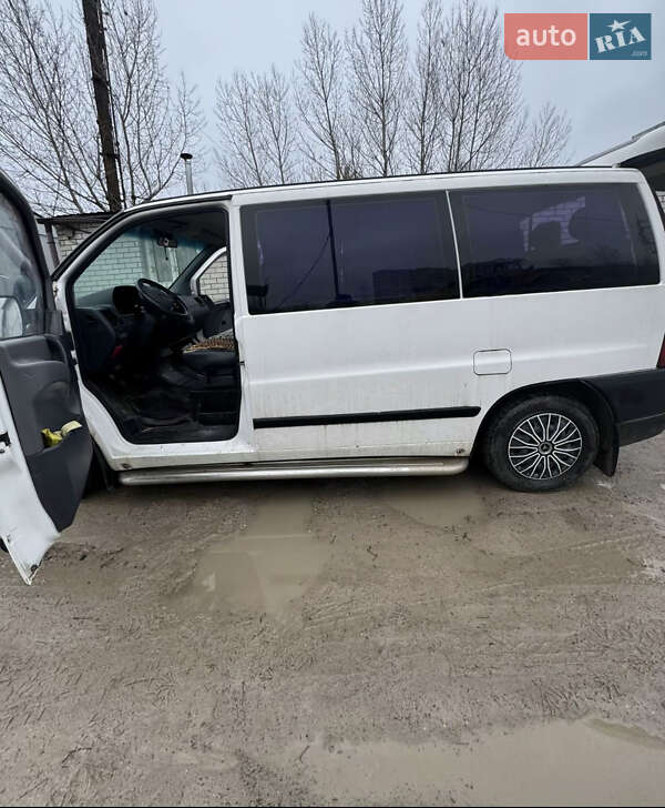 Mercedes-Benz Vito 2003