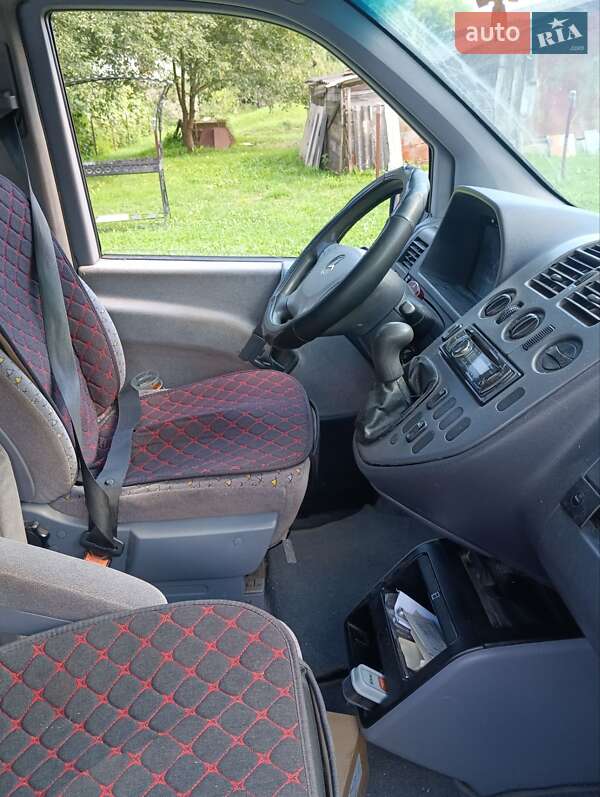 Минивэн Mercedes-Benz Vito 2002 в Вижнице