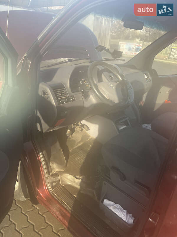 Мінівен Mercedes-Benz Vito 2001 в Львові