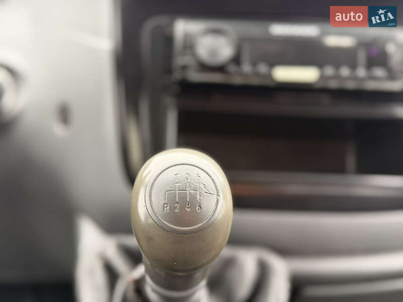 Мінівен Mercedes-Benz Vito 2004 в Рівному фото 52 Мінівен Mercedes-Benz Vito 2004 в Рівному