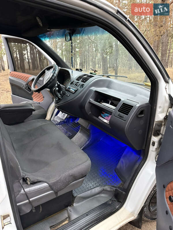 Минивэн Mercedes-Benz Vito 2001 в Балаклее