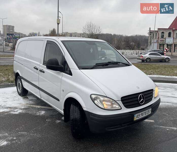 Микроавтобус грузовой (до 3,5т) Mercedes-Benz Vito 2006 в Виннице