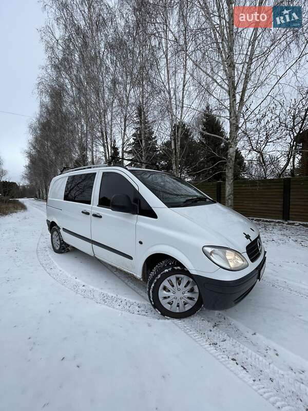 Грузопассажирский фургон Mercedes-Benz Vito 2007 в Броварах