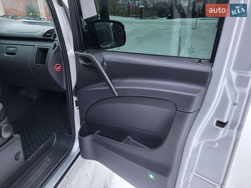 Минивэн Mercedes-Benz Vito 2011 в Хмельницком