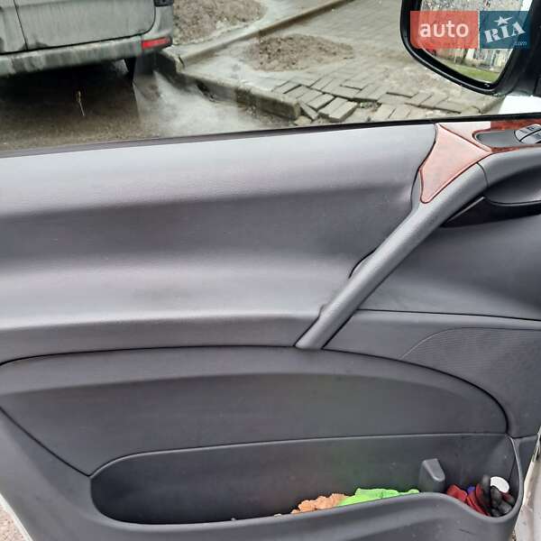 Грузовой фургон Mercedes-Benz Vito 2006 в Запорожье фото 10 Грузовой фургон Mercedes-Benz Vito 2006 в Запорожье