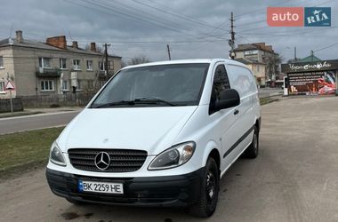 Вантажний фургон Mercedes-Benz Vito 2007 в Олевську