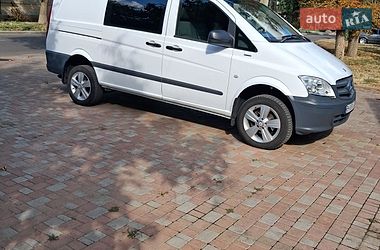 Вантажопасажирський фургон Mercedes-Benz Vito 2012 в Одесі