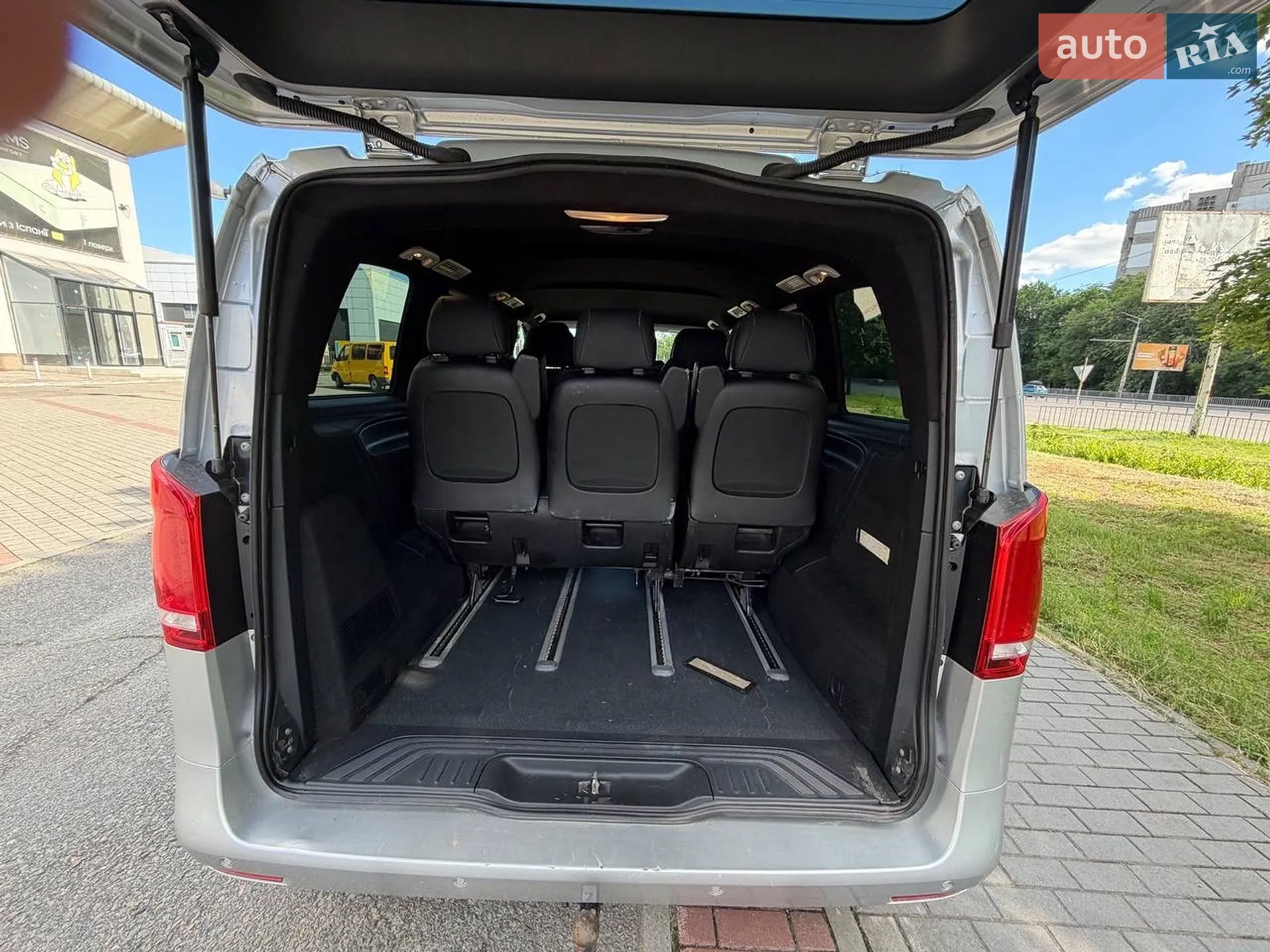 2020 Mercedes-Benz Vito - мініатюра 17