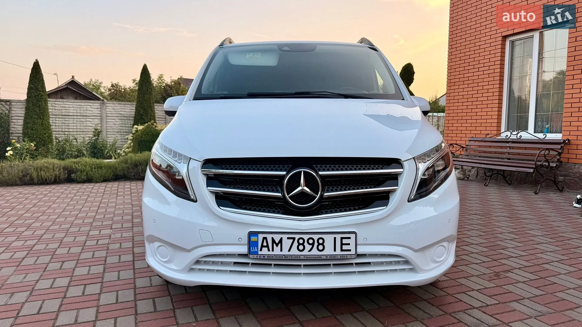 2021 Mercedes-Benz Vito - мініатюра 11