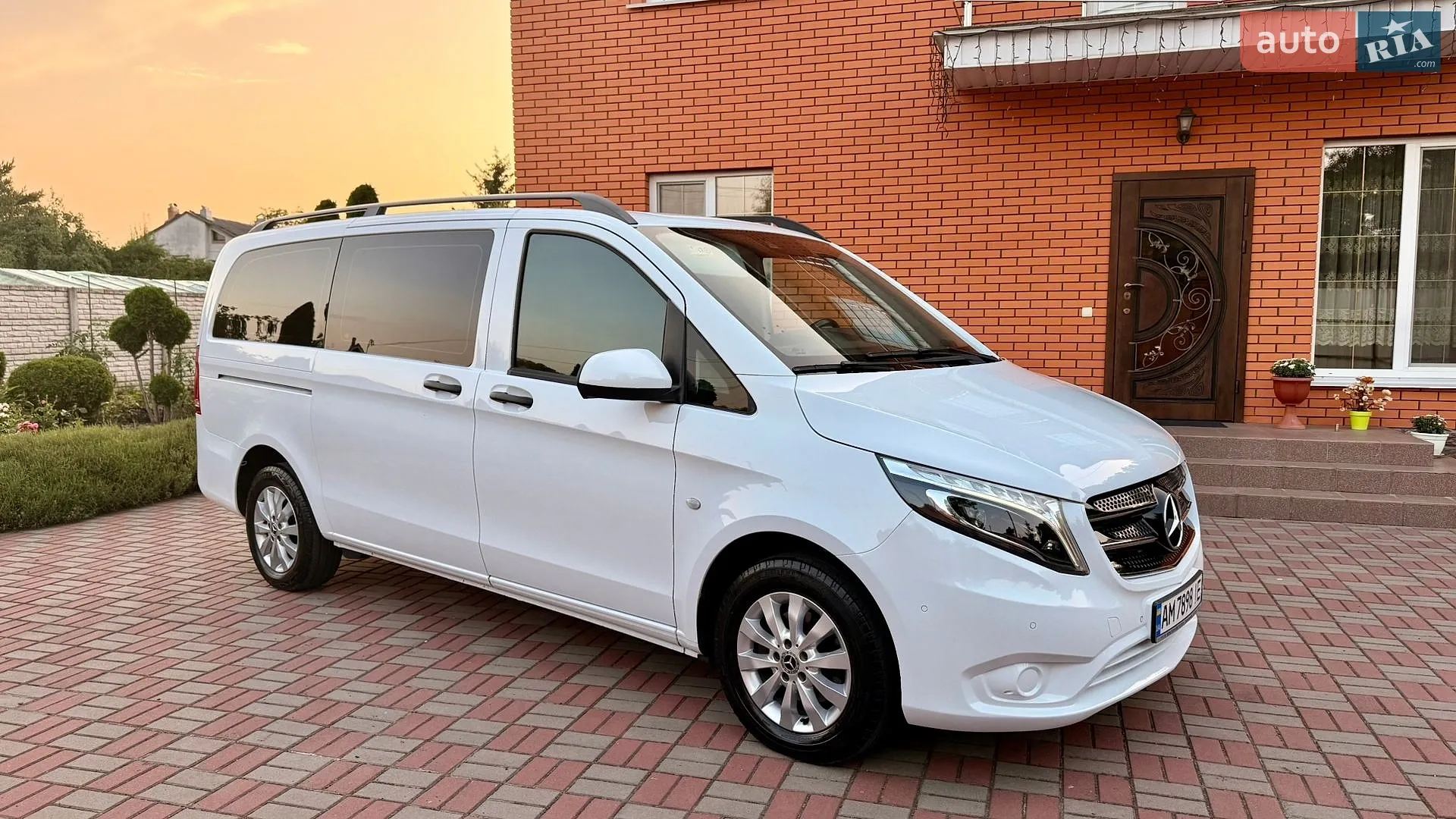2021 Mercedes-Benz Vito - мініатюра 14