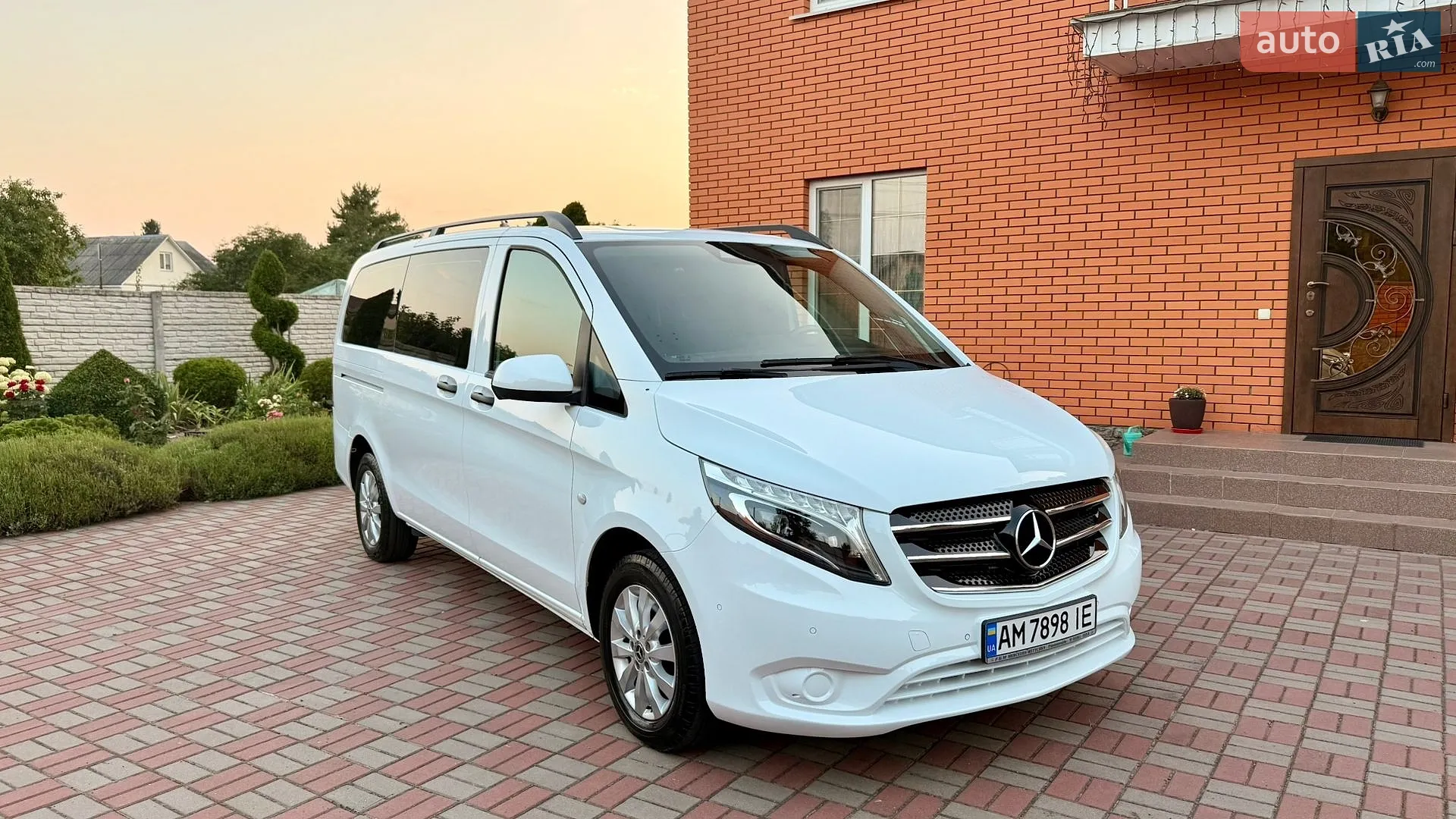 2021 Mercedes-Benz Vito - мініатюра 30