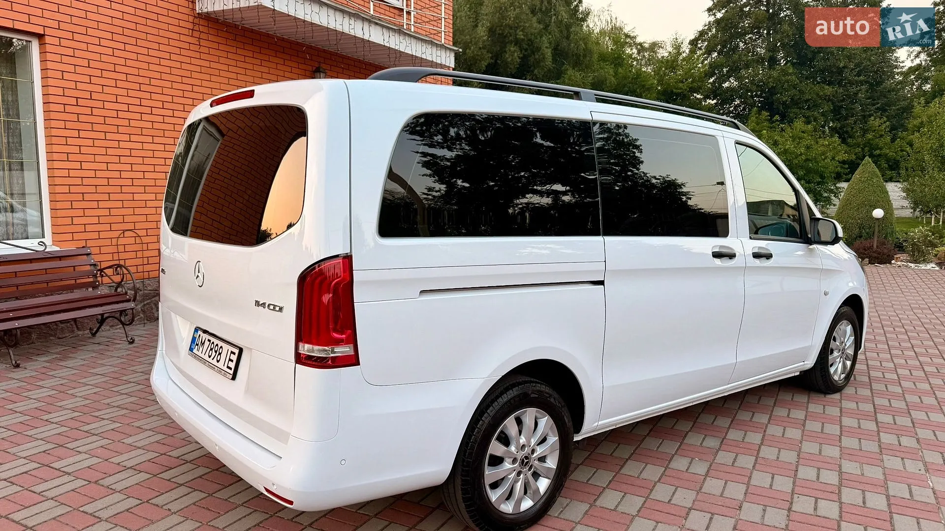 2021 Mercedes-Benz Vito - мініатюра 31