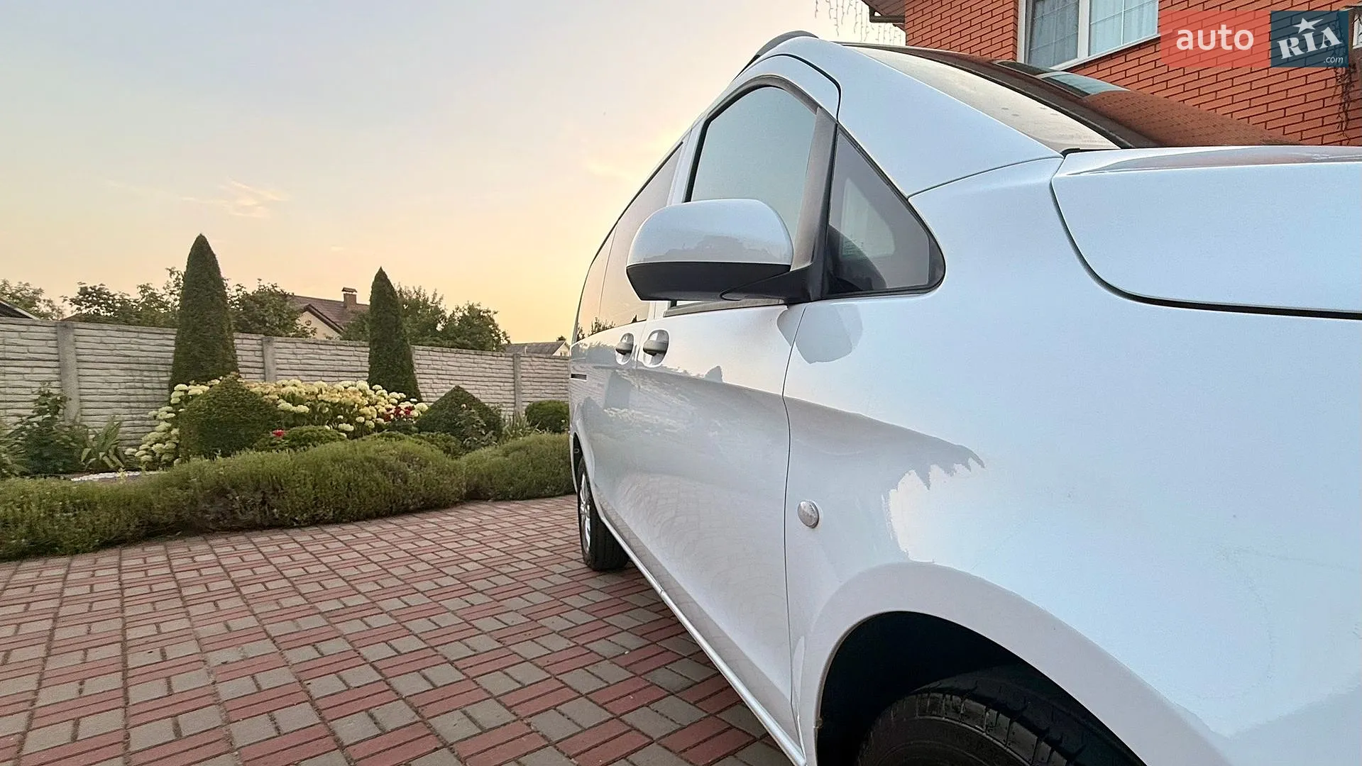 2021 Mercedes-Benz Vito - мініатюра 41