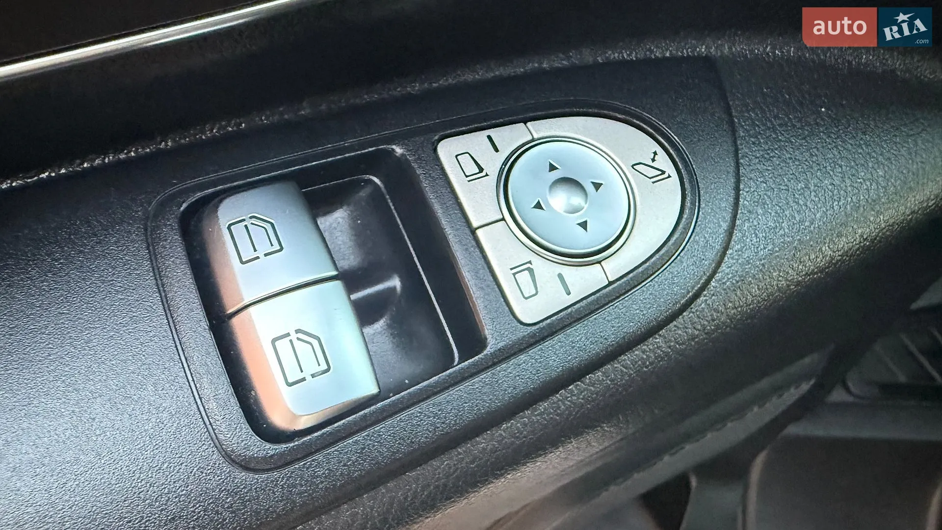 2021 Mercedes-Benz Vito - мініатюра 52
