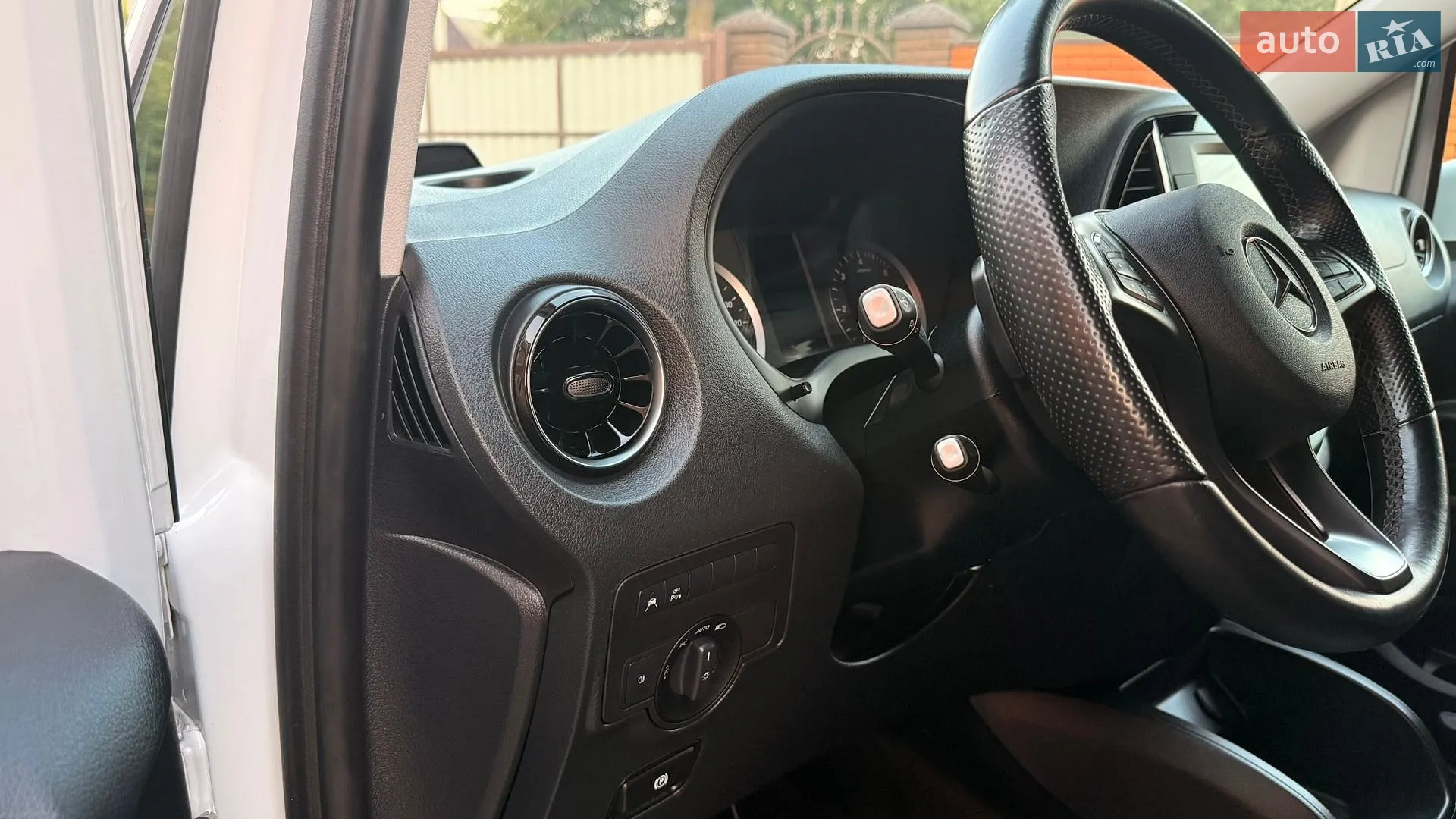 2021 Mercedes-Benz Vito - мініатюра 54