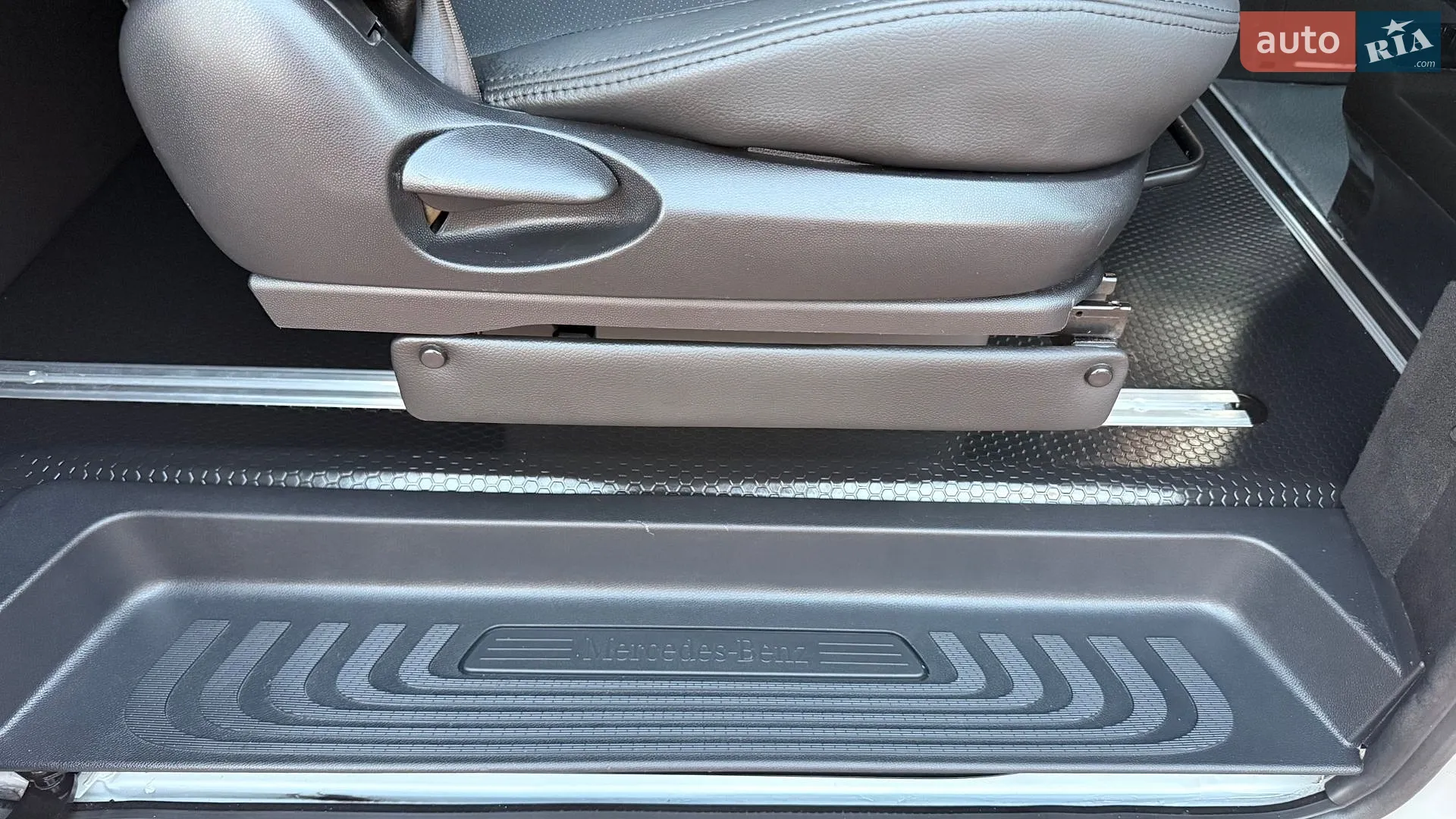 2021 Mercedes-Benz Vito - мініатюра 86