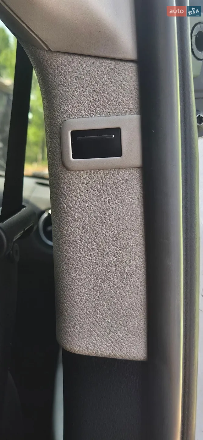 2019 Mercedes-Benz Vito - мініатюра 19