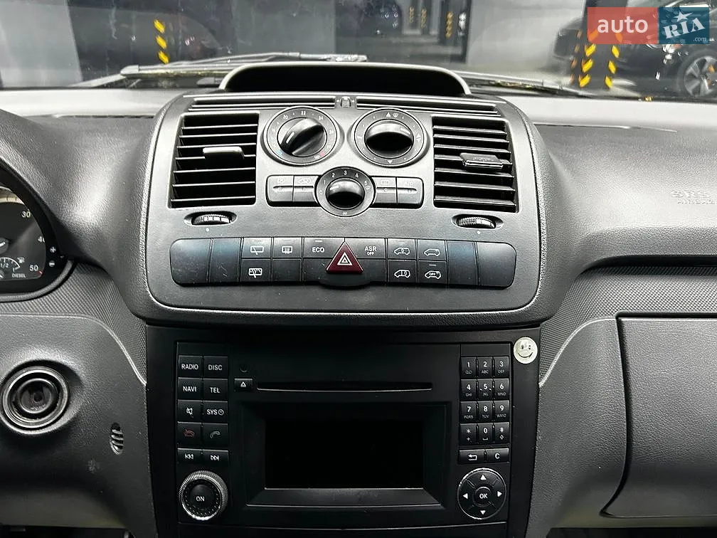 2013 Mercedes-Benz Vito - мініатюра 16