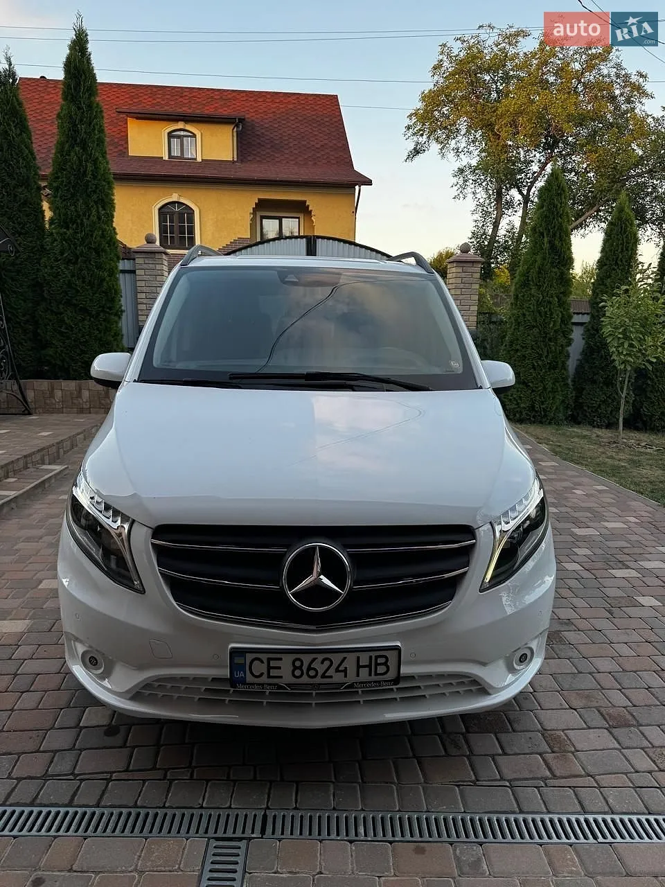 2022 Mercedes-Benz Vito - мініатюра 11