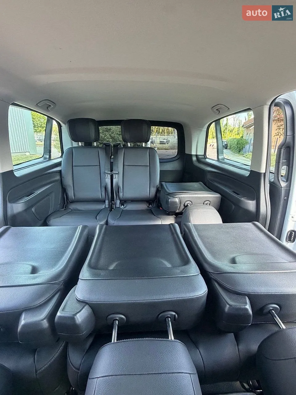2021 Mercedes-Benz Vito - мініатюра 20