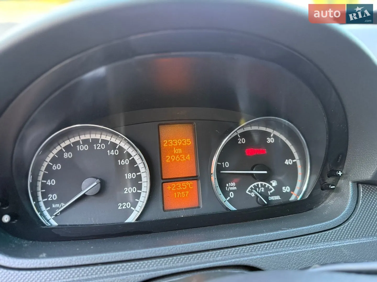 2012 Mercedes-Benz Vito - мініатюра 17