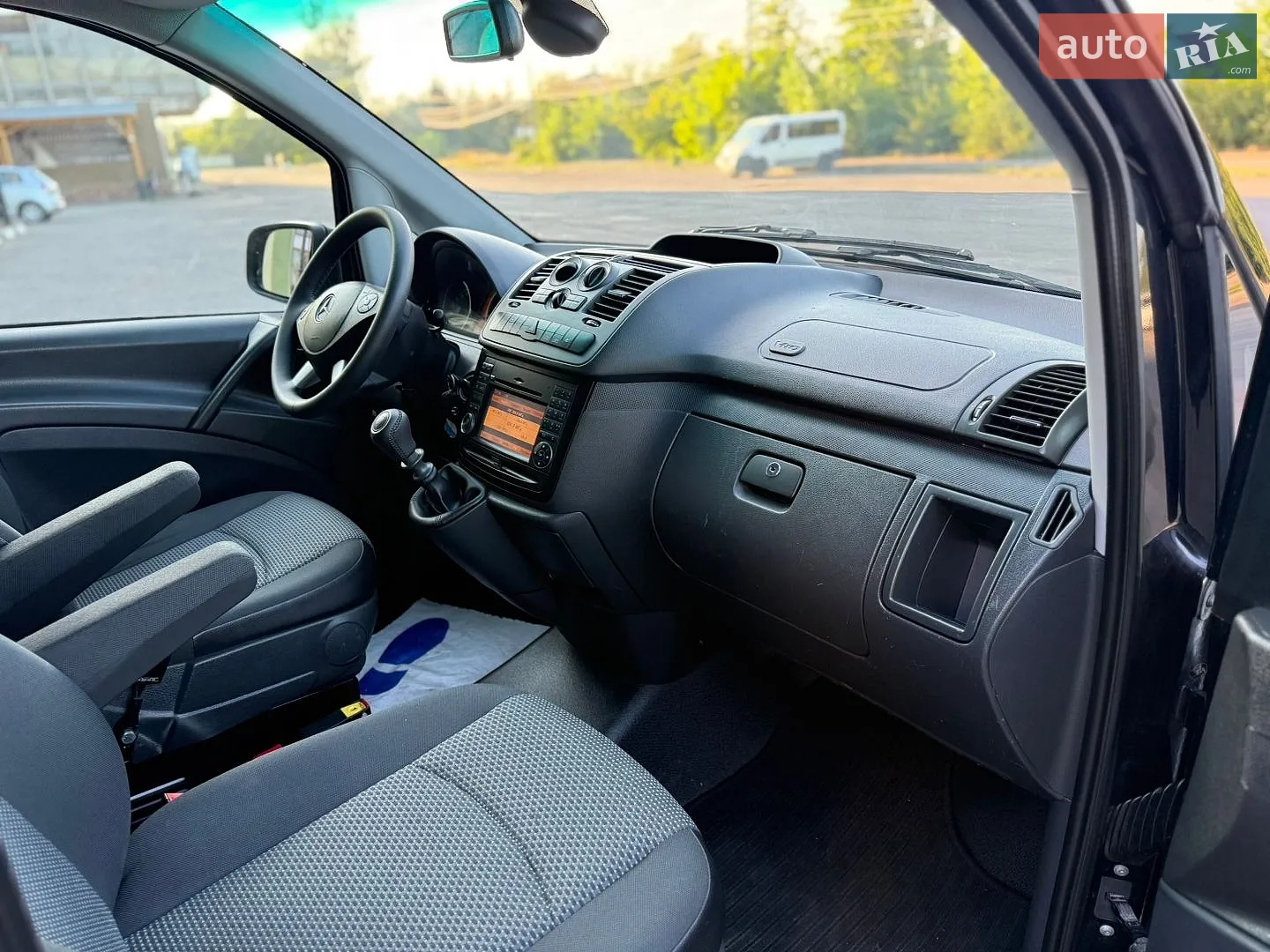 2012 Mercedes-Benz Vito - мініатюра 21