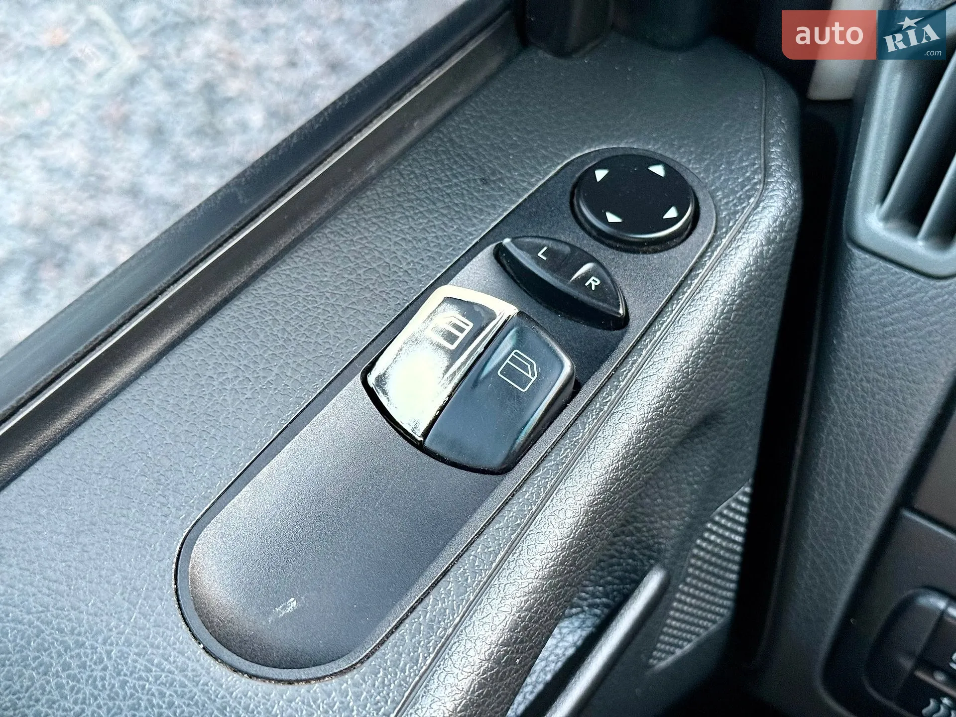 2014 Mercedes-Benz Vito - мініатюра 16