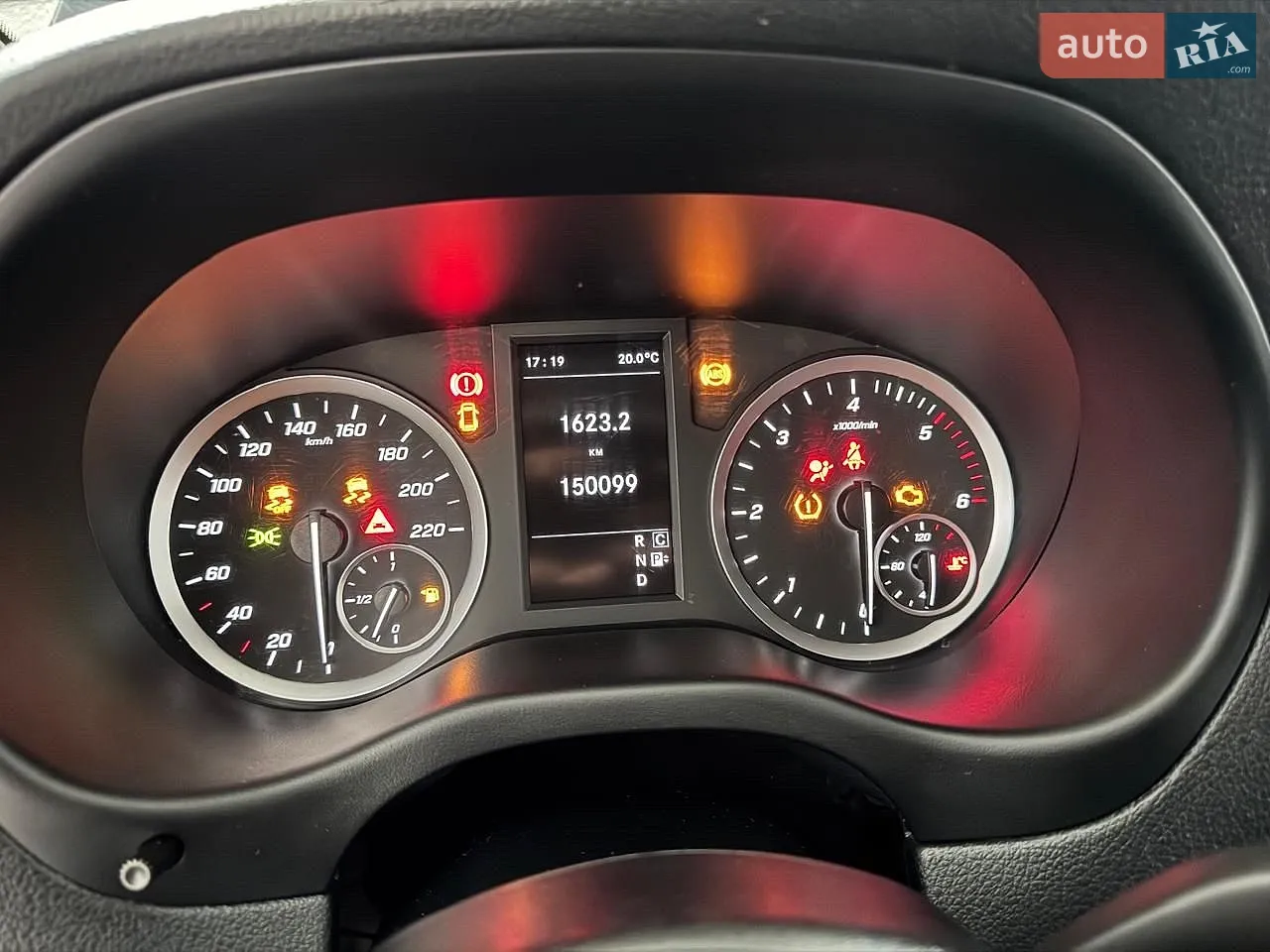 2019 Mercedes-Benz Vito - мініатюра 34