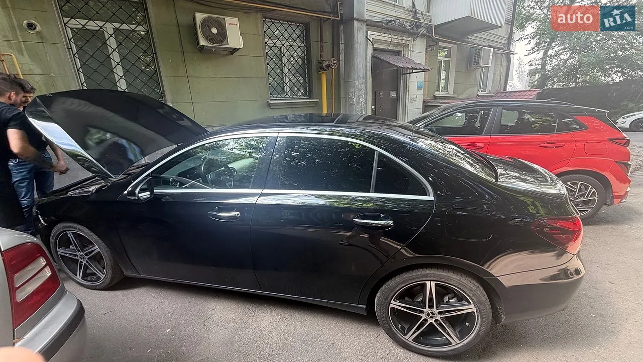 2020 Mercedes-Benz A-klasse - мініатюра 11