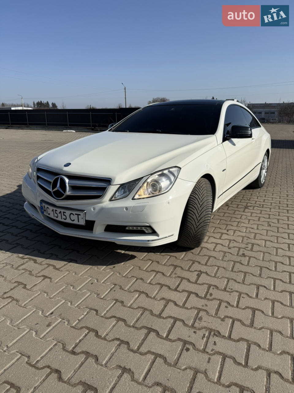 2010 Mercedes-Benz E-klasse - мініатюра 30