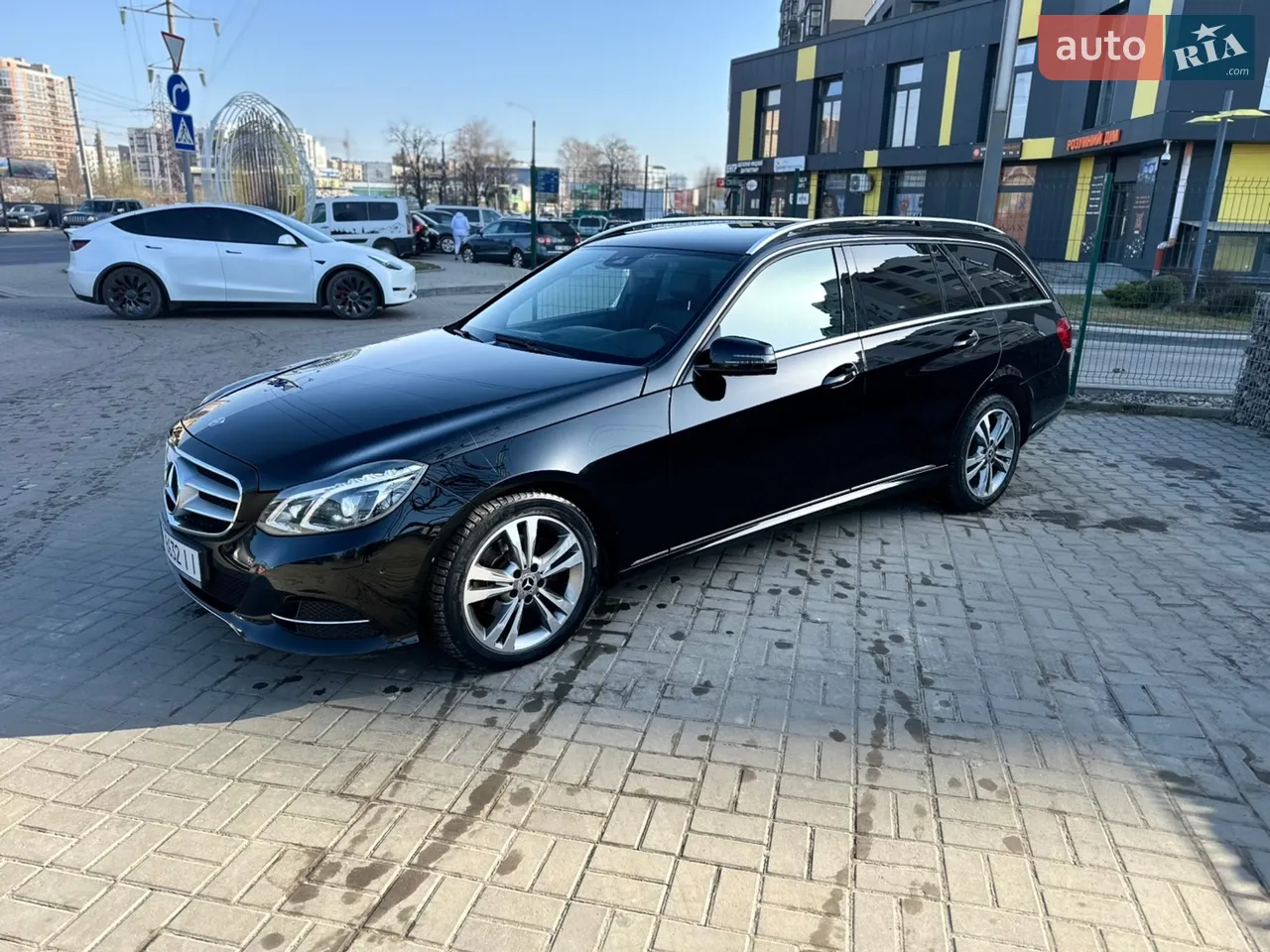 2013 Mercedes-Benz E-klasse - мініатюра 46