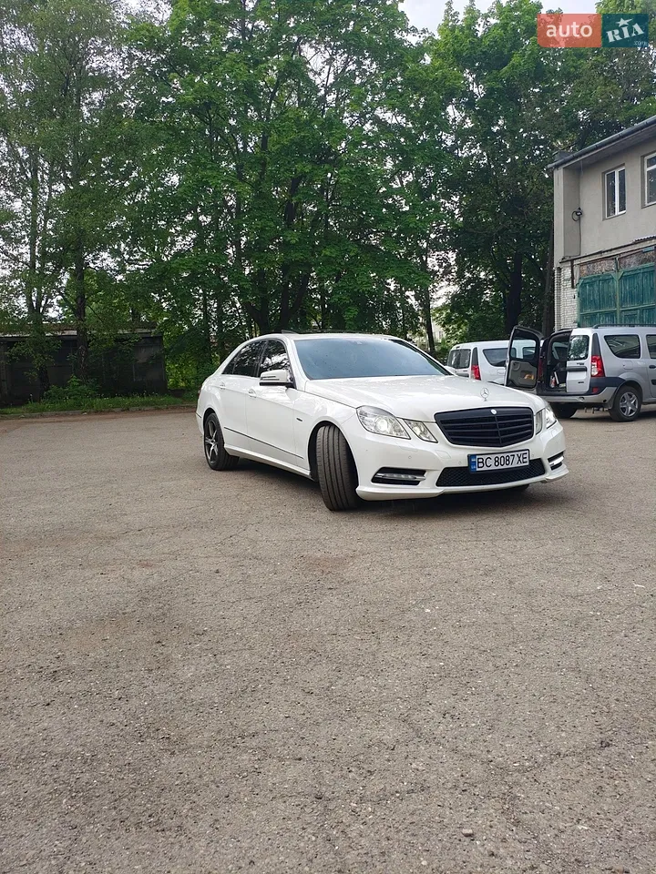 2011 Mercedes-Benz E-klasse - мініатюра 15