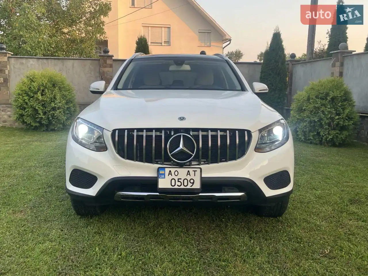 2019 Mercedes-Benz GLC - мініатюра 14