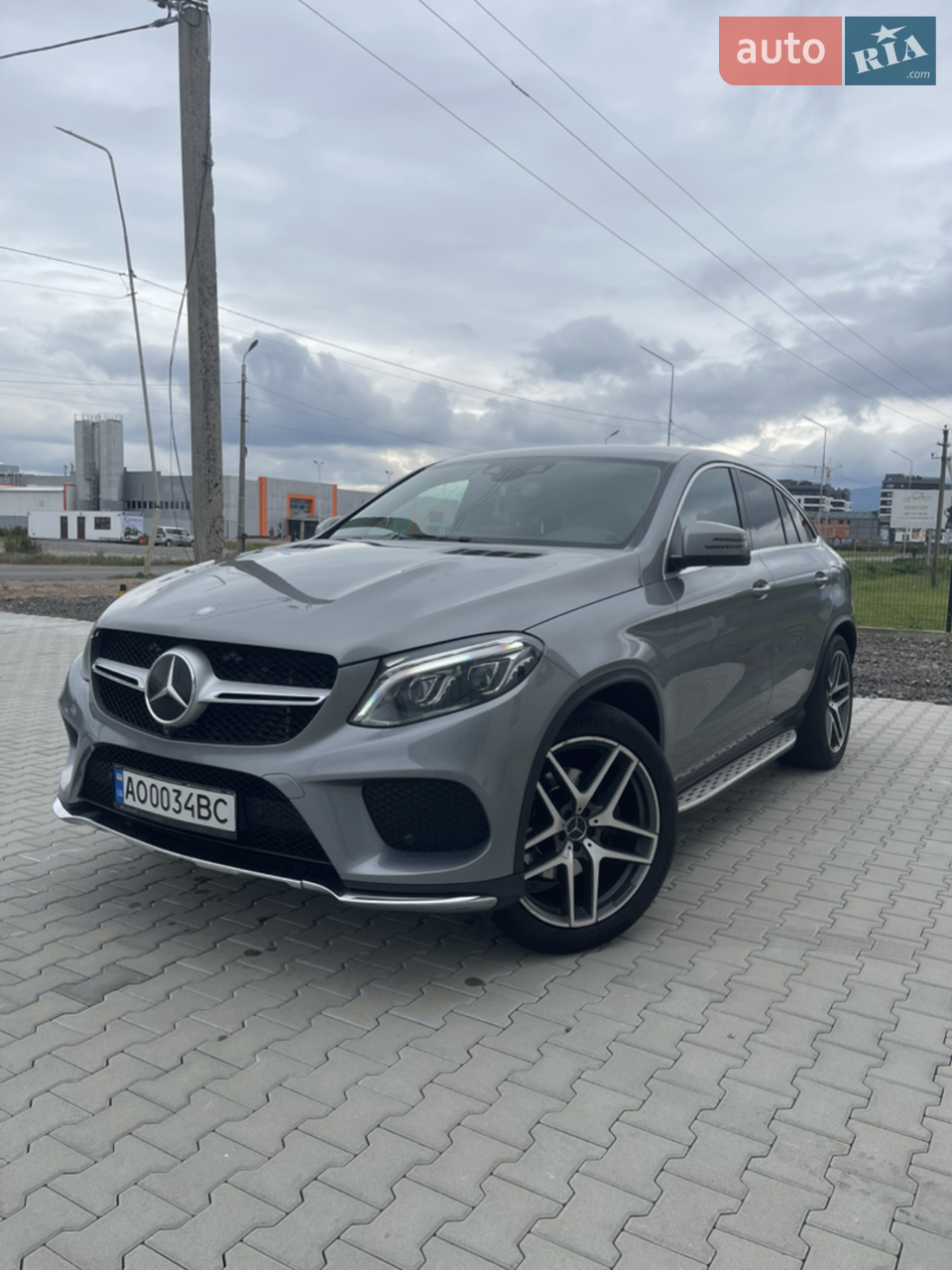 2016 Mercedes-Benz GLE - мініатюра 28