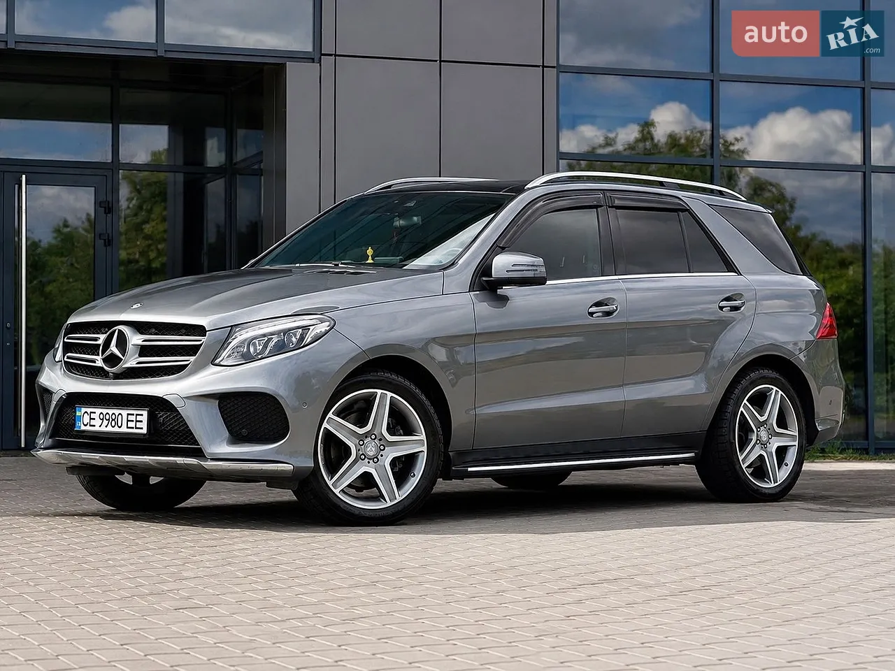 2016 Mercedes-Benz GLE - мініатюра 71