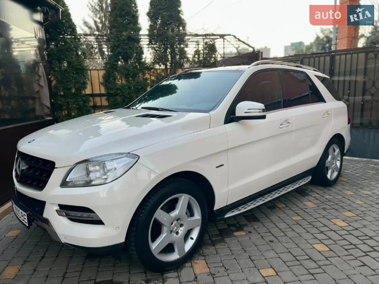 2011 Mercedes-Benz M-klasse - мініатюра 17