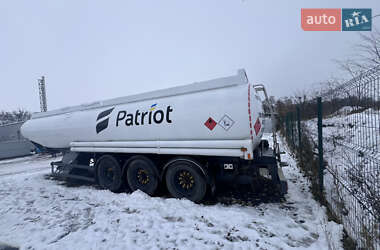 Цистерна полуприцеп Merceron М 343RDP0 1991 в 